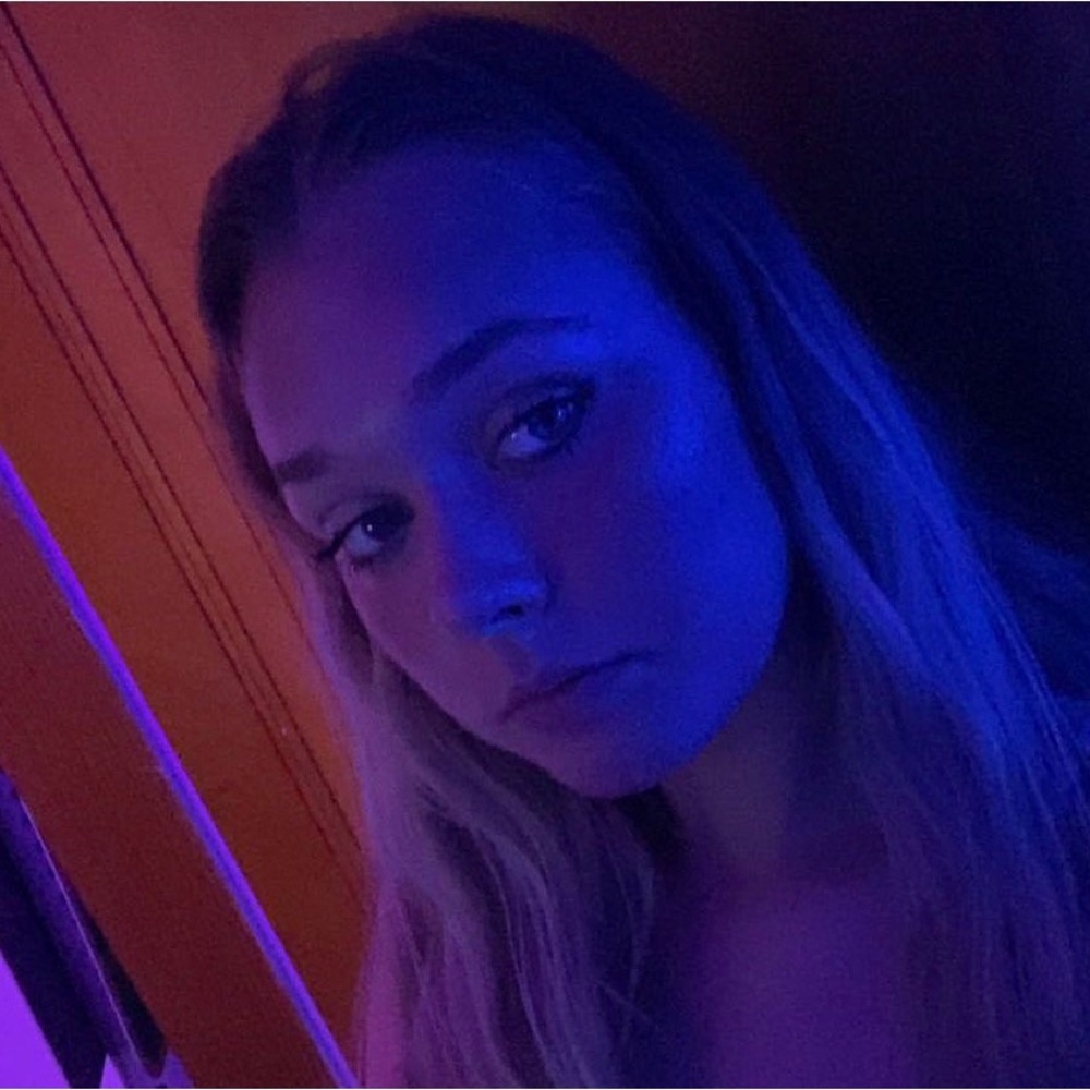 Meet your Posher, Macy